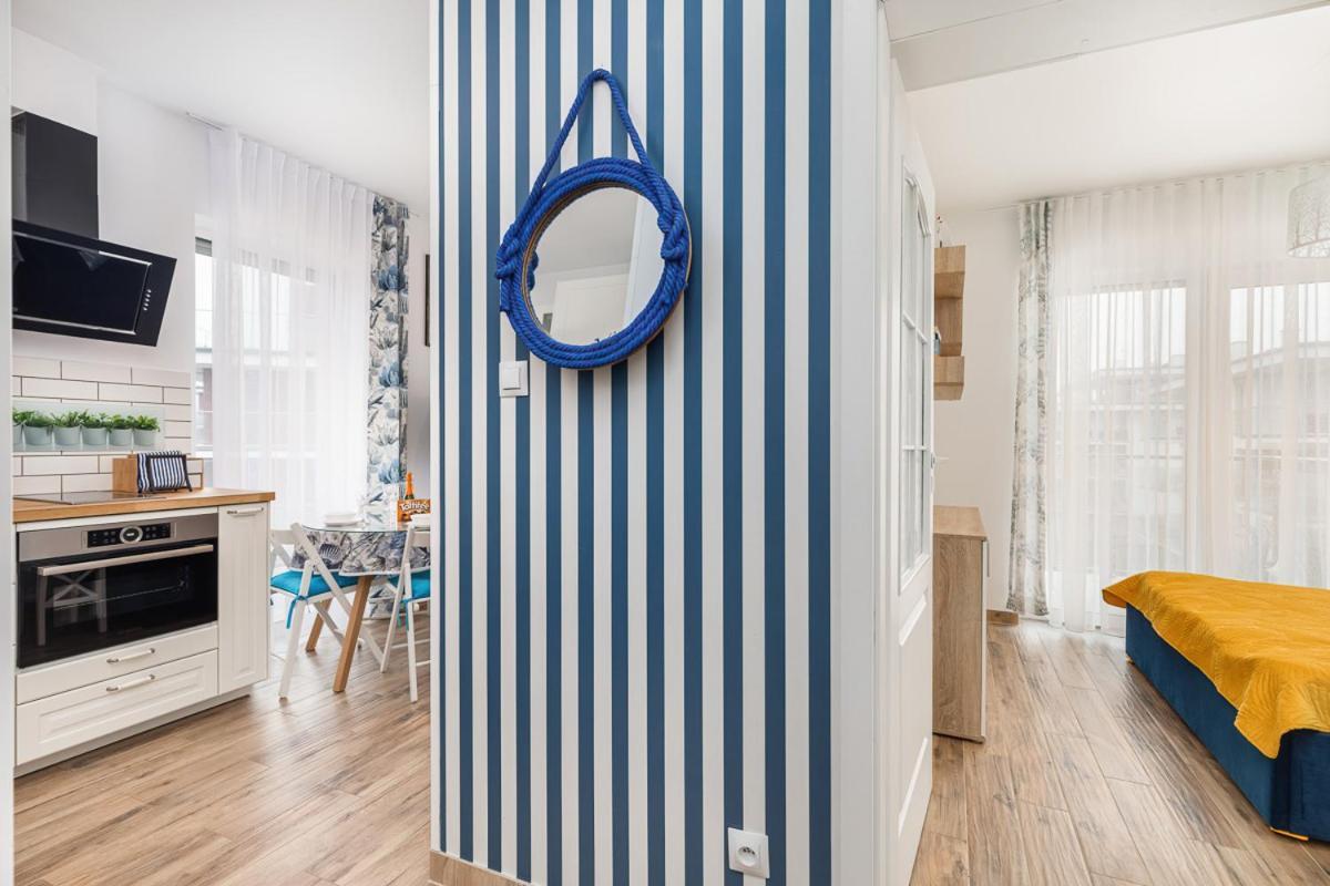 Apartament Holiday 8/25 レバル エクステリア 写真