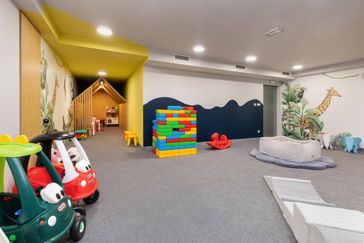 Apartament Holiday 8/25 レバル エクステリア 写真