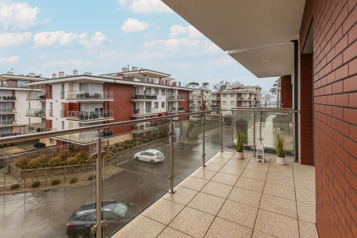Apartament Holiday 8/25 レバル エクステリア 写真